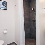 8 Person In Appartement *
