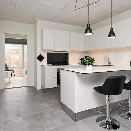 Apartamento 8 Person In *