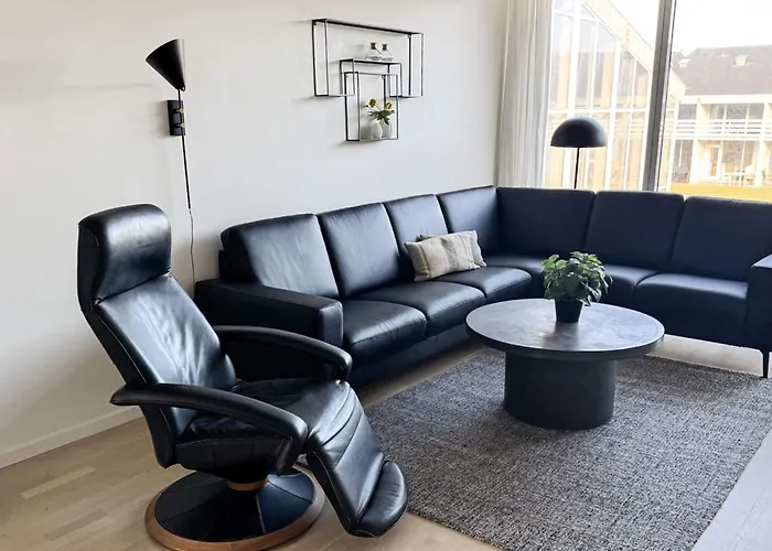 Apartament 8 Person In