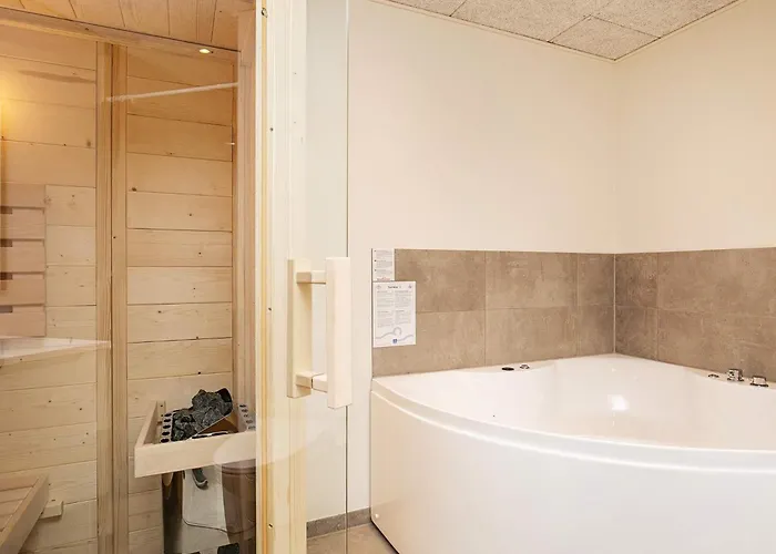 8 Person In * Ringkøbing