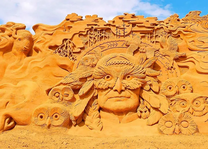 8 Person In Apartament