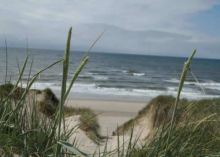 8 Person In Apartament